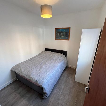 A Spacious Flat Cardiff Dış mekan fotoğraf