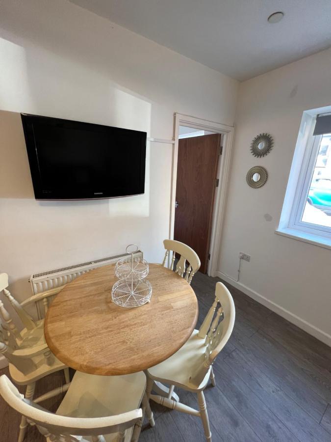 A Spacious Flat Cardiff Dış mekan fotoğraf
